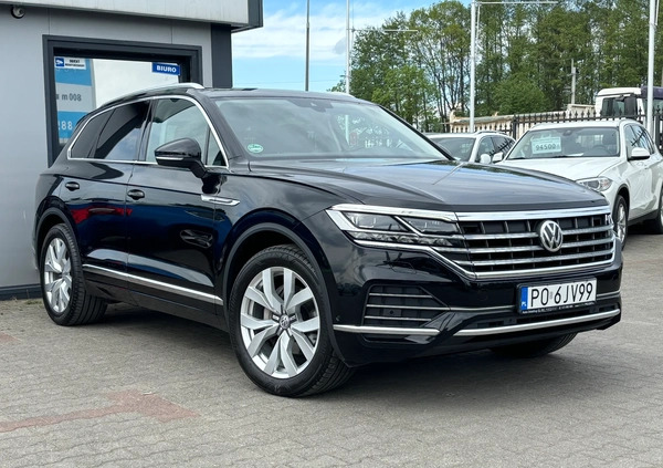 Volkswagen Touareg cena 224900 przebieg: 122396, rok produkcji 2019 z Margonin małe 436